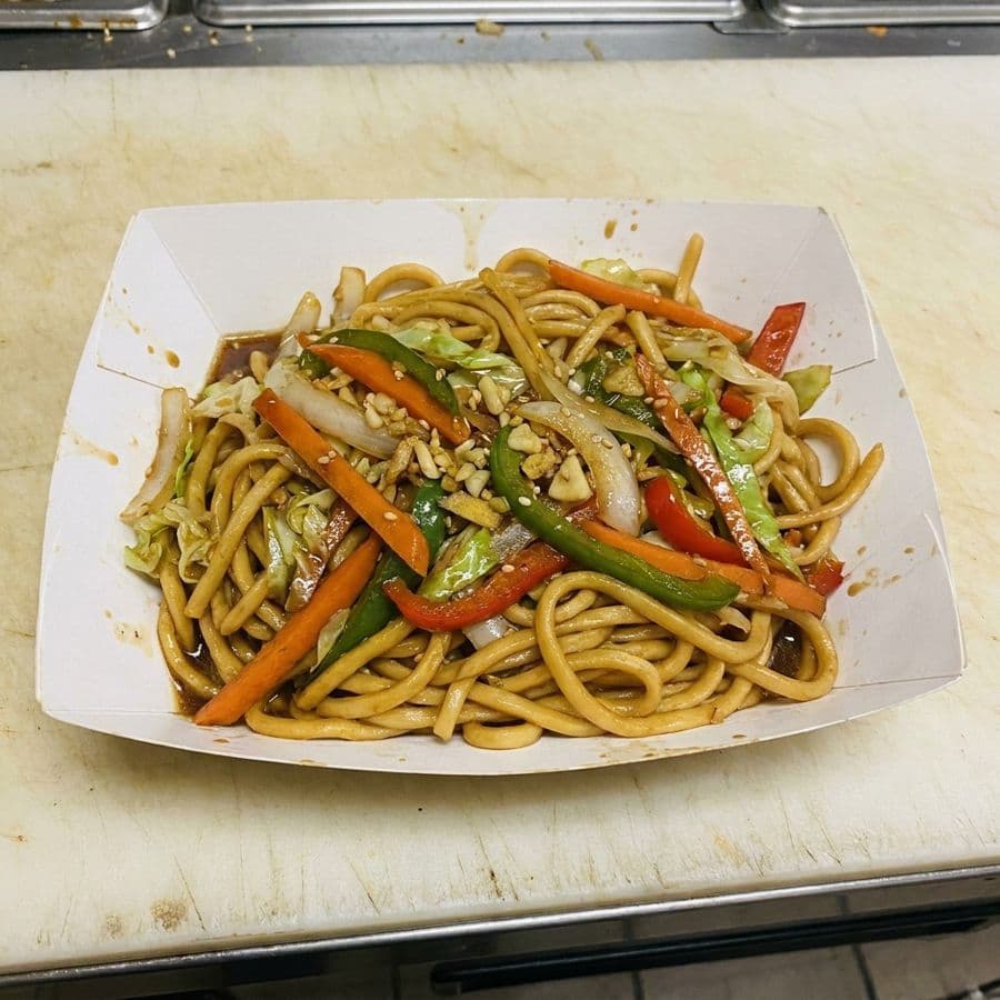Veg Hakka Noodle