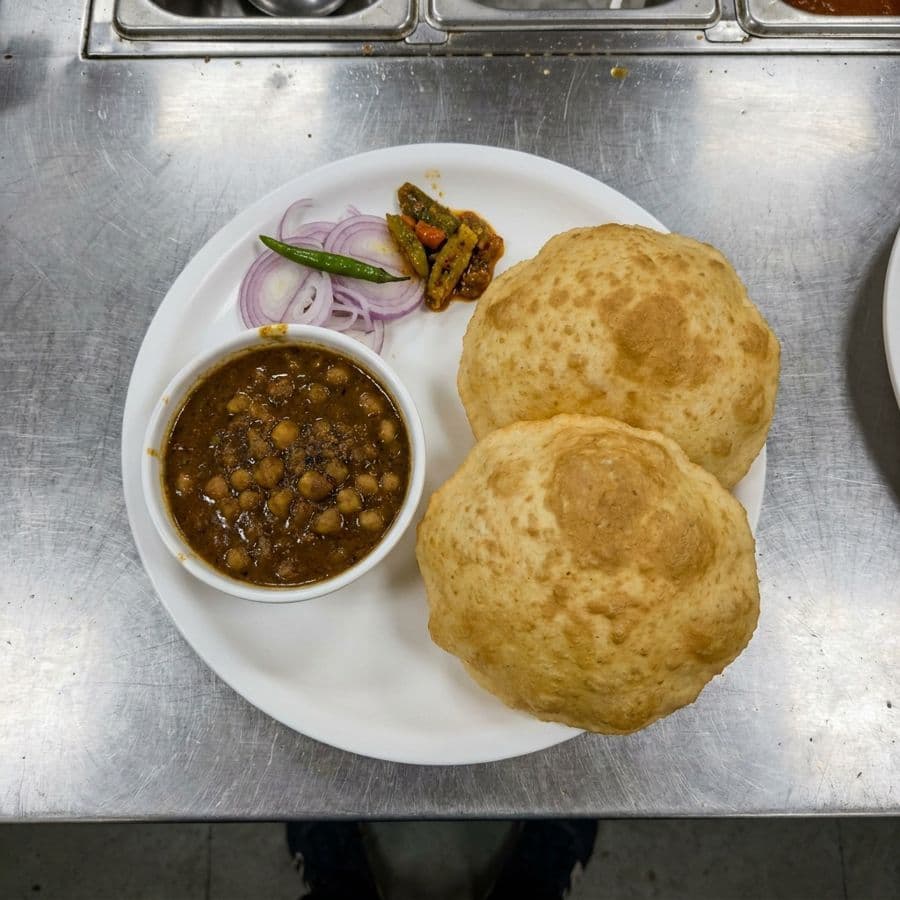 Chana Bhatura